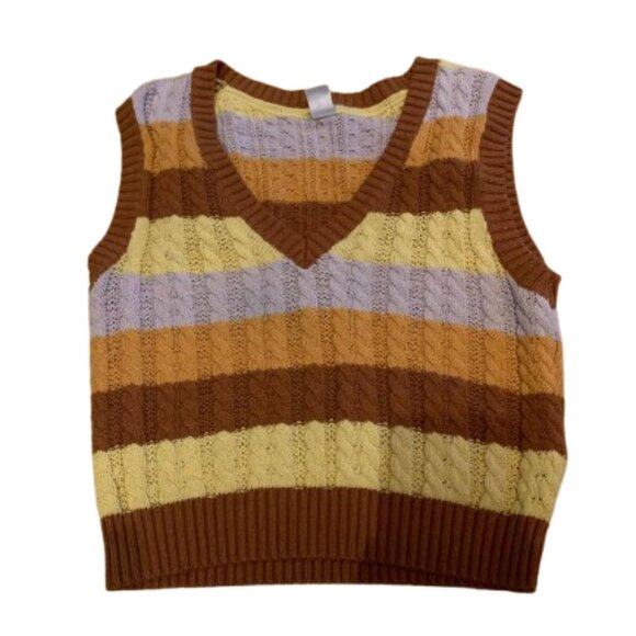 SWEATER VEST - Picture 1 of 2